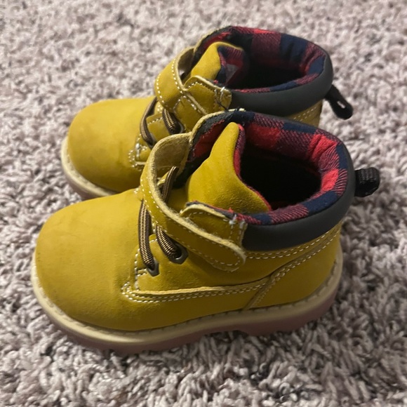 Garanimals Other - Garanimals boots, toddler size 5